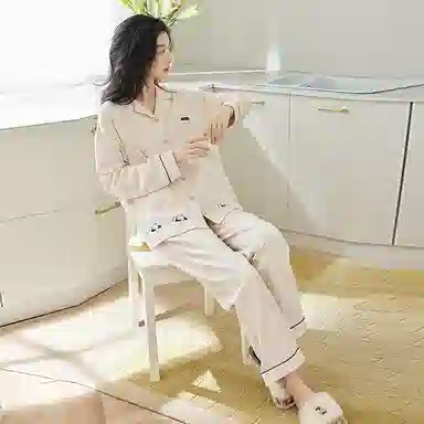 歌倩雅 简约休闲翻领长袖上衣松紧腰长裤睡衣套装 女款 米色