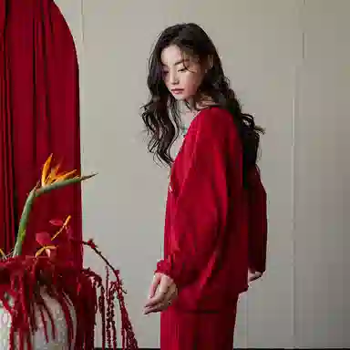 歌倩雅 简约中国风蜻蜓本命年长袖休闲可外穿长裤睡衣礼盒 女款 红色