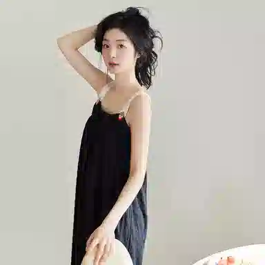 歌倩雅 甜美舒适亲肤简约吊带睡裙 女款 黑色
