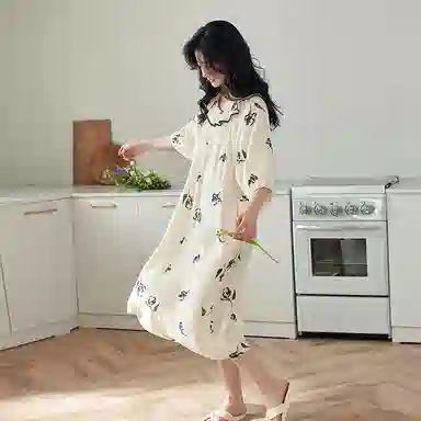 歌倩雅 凉感时尚印花长款圆领短袖睡裙 女款 米色