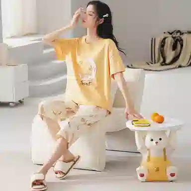 歌倩雅 舒适亲肤休闲简约短袖七分裤睡衣套装 女款 黄色