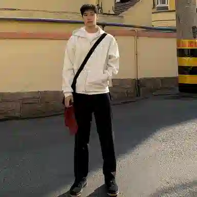 DEMAVIE