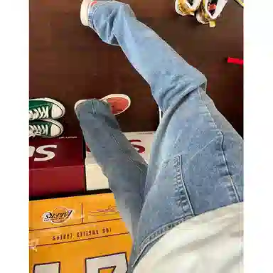 DEMAVIE