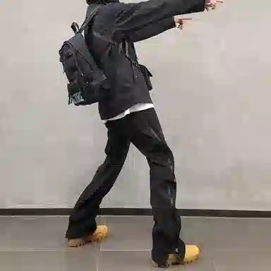 DEMAVIE
