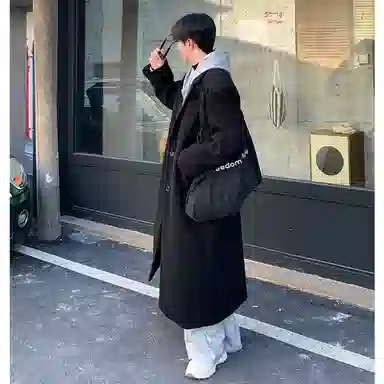 DEMAVIE ins