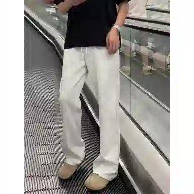 DEMAVIE