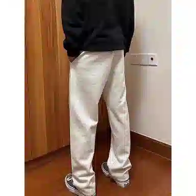 DEMAVIE