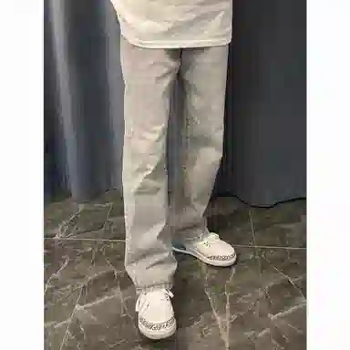 DEMAVIE