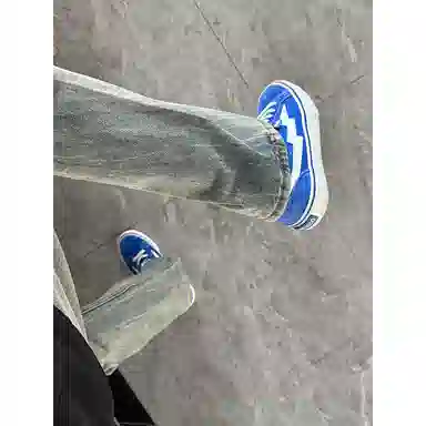 DEMAVIE vibe