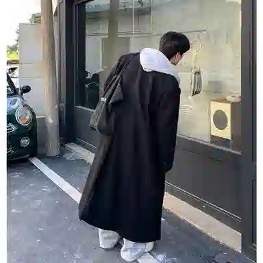 DEMAVIE ins