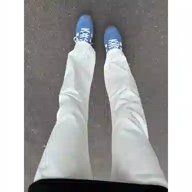 DEMAVIE