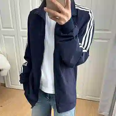 DEMAVIE