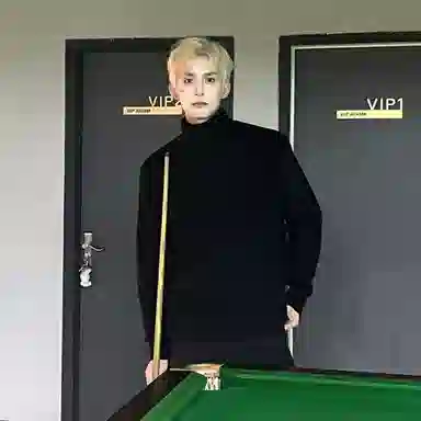 DEMAVIE T