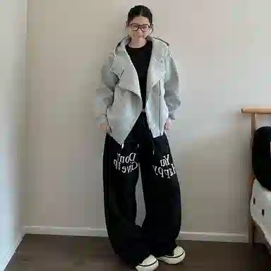 DEMAVIE
