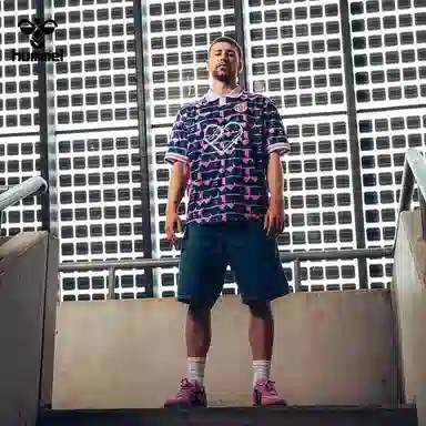 hummel T