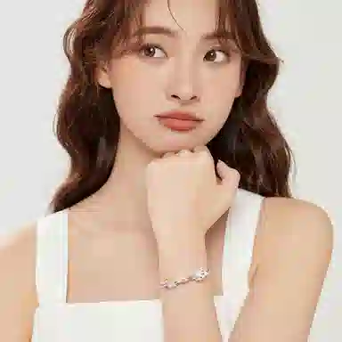 Crafts Women y2kBEADS