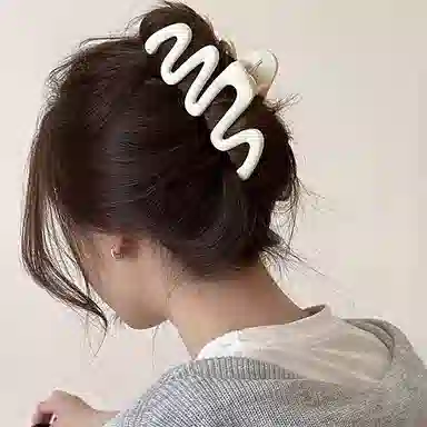 LILYLOTTY ins