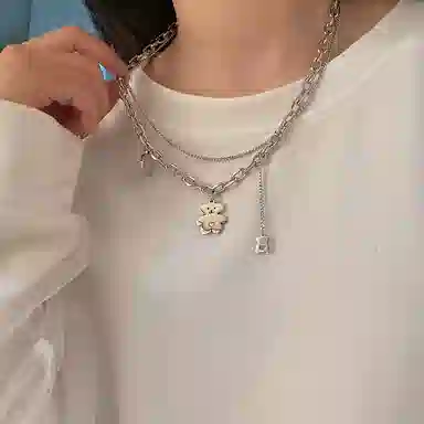 LILYLOTTY ins