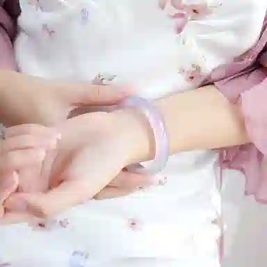 LILYLOTTY ins