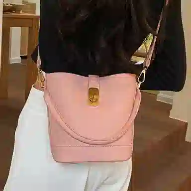 Volunteer Bucket Bag