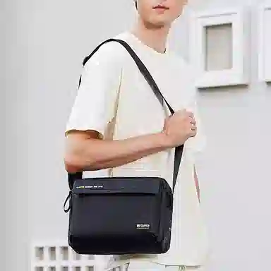 Volunteer Crossbody Bag