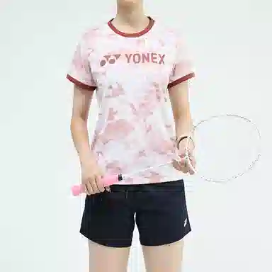 YONEX