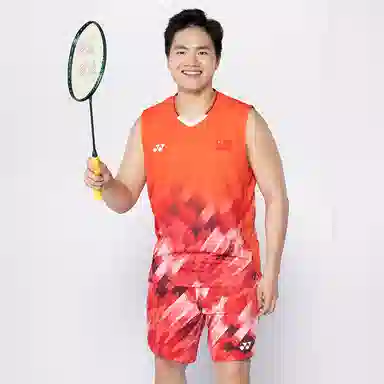 YONEX