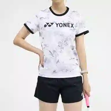 YONEX