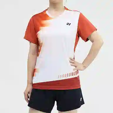 YONEX