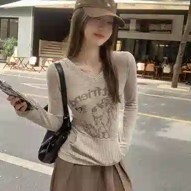 Beauty at 19 V