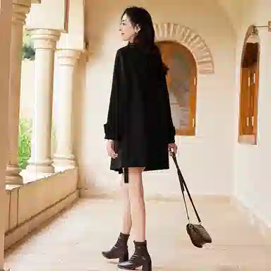 VICTORIA&VERA Classic Coat