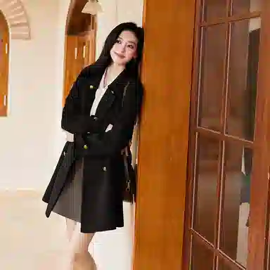 VICTORIA&VERA Classic Coat