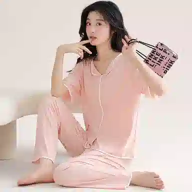 芬腾可安 细腻气质家居服带胸垫一体式短袖长裤甜美舒适柔软亲肤大学生宿舍外出都可穿睡衣套装 女款