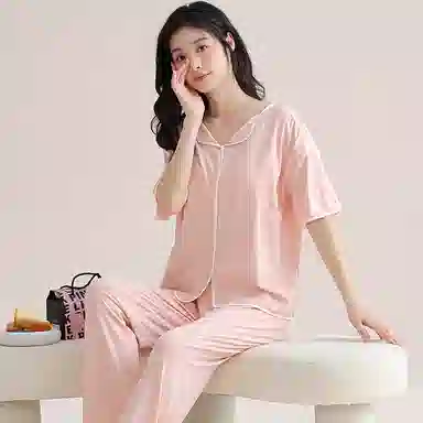 芬腾可安 细腻气质家居服带胸垫一体式短袖长裤甜美舒适柔软亲肤大学生宿舍外出都可穿睡衣套装 女款