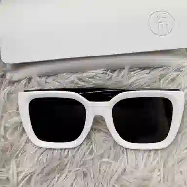 TR