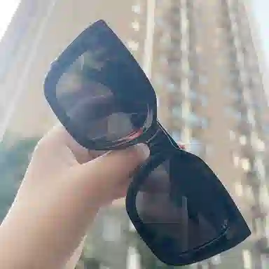 TR