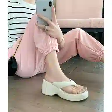 泓阳琳 百搭时尚显瘦人字拖鞋 女