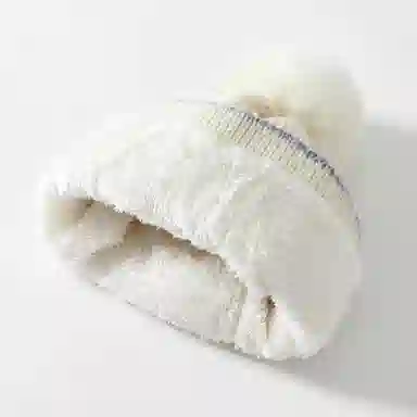 俞兆林 女秋冬季保暖护耳针织帽可爱百搭显脸小帽子户外骑行防风防寒帽子 腈纶 绒线帽 女款