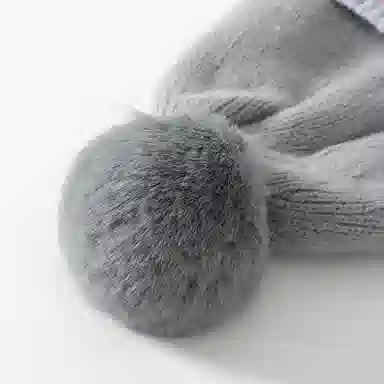 俞兆林 女秋冬季保暖护耳针织帽可爱百搭显脸小帽子户外骑行防风防寒帽子 腈纶 绒线帽 女款