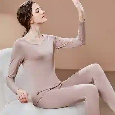芬腾 秋冬季 纯色圆领套头长袖上衣松紧腰无痕修身长裤保暖套装 女款