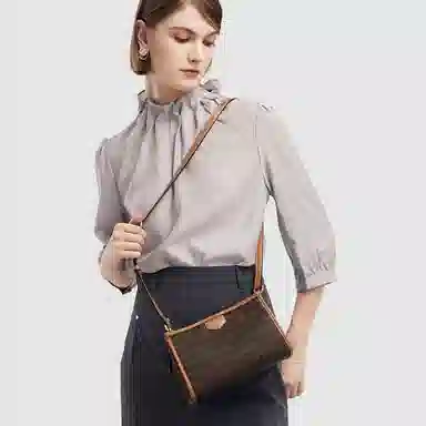 PIERRE CARDIN logo PVC