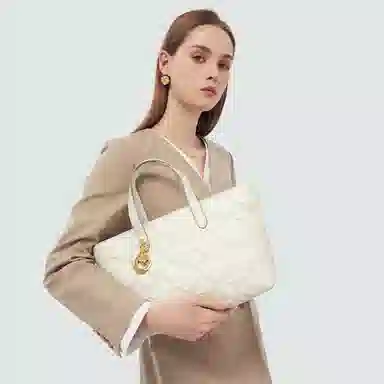 PIERRE CARDIN Tote