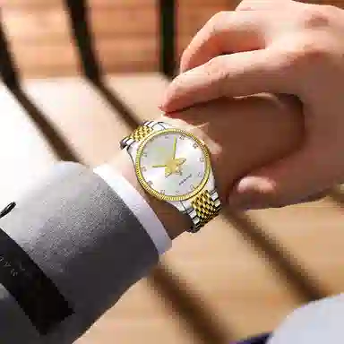 梦特娇 时尚简约气质百搭 石英机芯 精钢表带 国表 女表 金色表盘 夜光防水