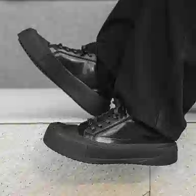 V05 Derby Shoes White