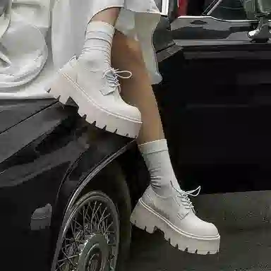 V05 Paris Derby Shoes