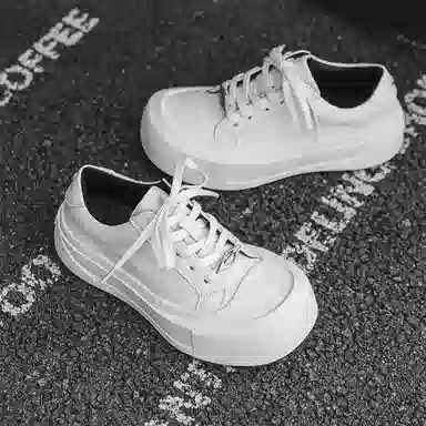 V05 Derby Shoes White