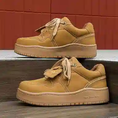 V05 Classic Retro Sneakers