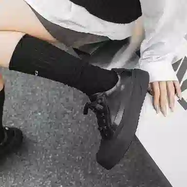 V05 Derby Shoes White