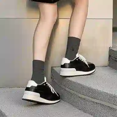 V05