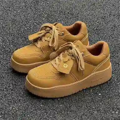 V05 Classic Retro Sneakers